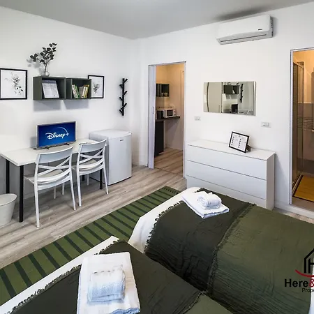 Comfort - Airport 5min - Ac - Smart Tv Apartment Genua